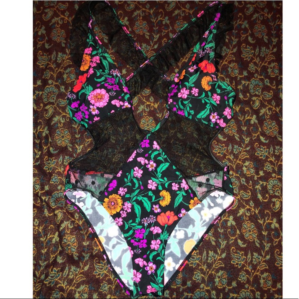 Boohoo Floral/Lace Cutout Swimsuit New With Tags